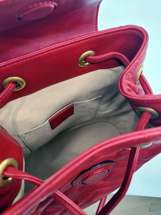 Gucci GG Marmont Matelasse Chevron Mini Backpack Red Calfskin Like New main image 7